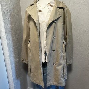 Mademoiselle St James- mid length trench size 12